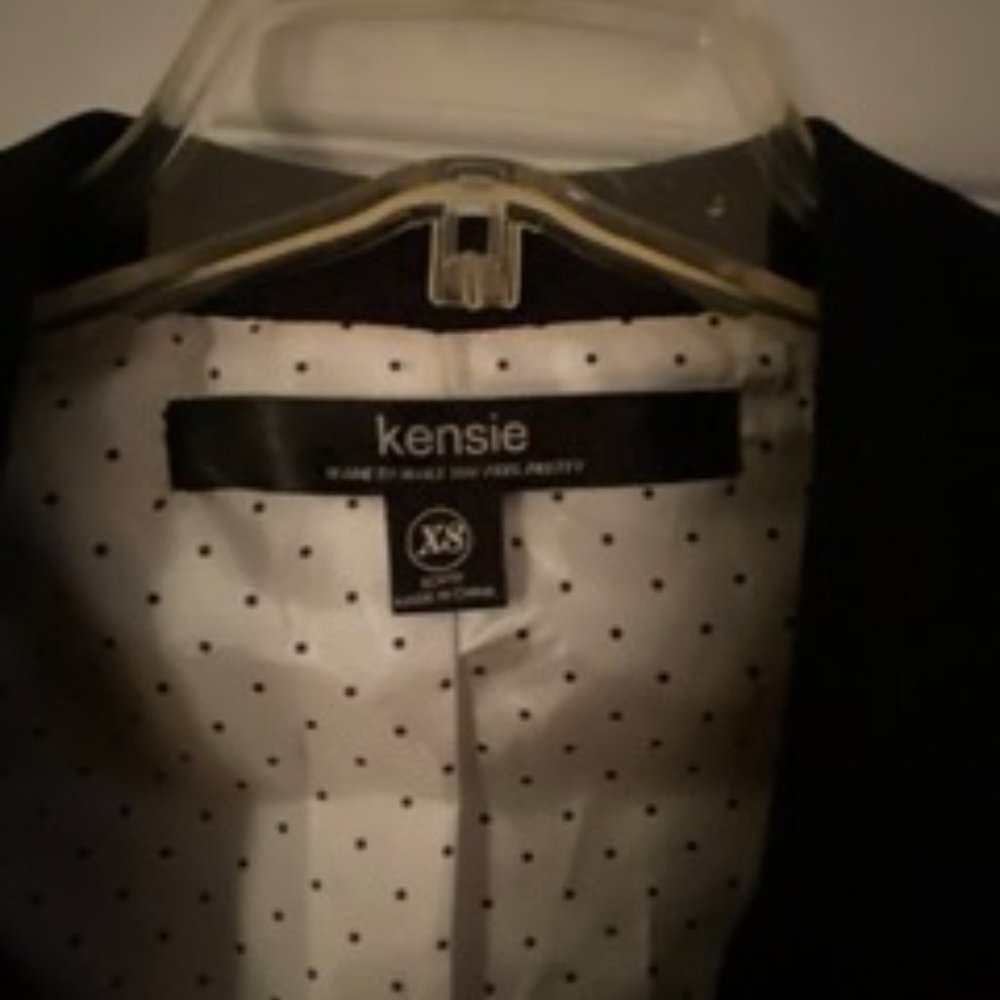 Kensie Black 3/4 Sleeved Blazer - Picture 2 of 4